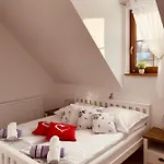 Lawendowy Dworek Villa *
