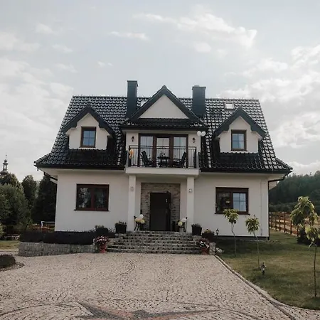 别墅 Lawendowy Dworek Laskowka (Lower Silesia)