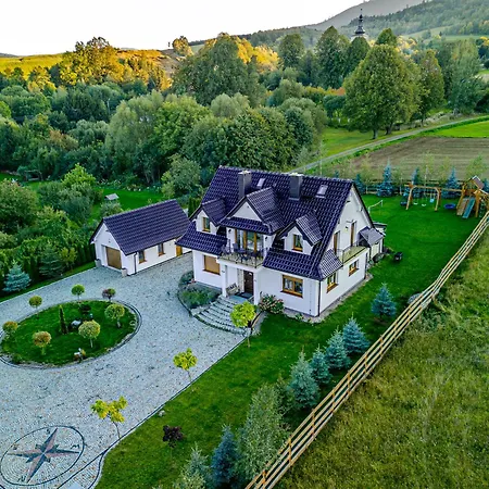 Lawendowy Dworek Willa Laskowka (Lower Silesia)
