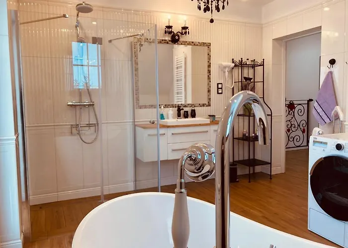 Lawendowy Dworek 빌라 *